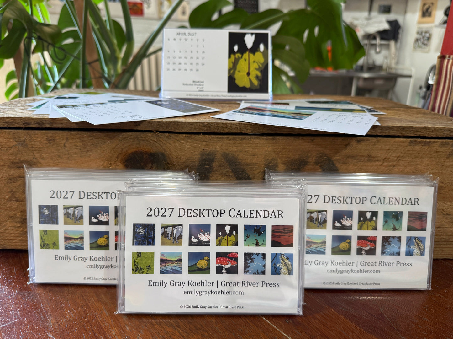 2027 Desktop Calendar